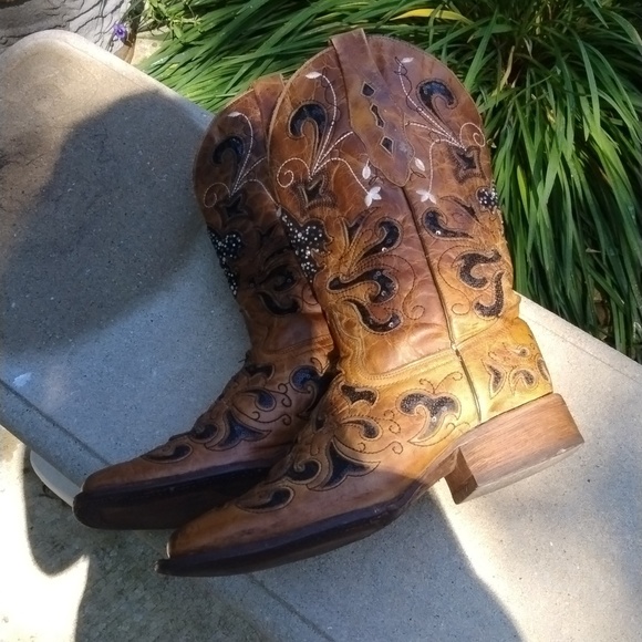 CORRAL A2840 - WOMEN'S INLAY EMBROIDERY AND STUDS BROWN SQUARE TOE  BOOT size 9 - Picture 7 of 16